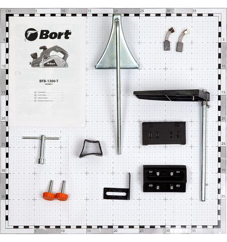 Рубанок Bort BFB-1300-T, 8-е фото товара в интерент-магазине freenet.by Рубанок Bort BFB-1300-T, 8-е