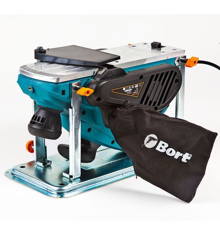 Рубанок Bort BFB-1300-T, 2-е фото товара в интерент-магазине freenet.by Рубанок Bort BFB-1300-T, 2-е
